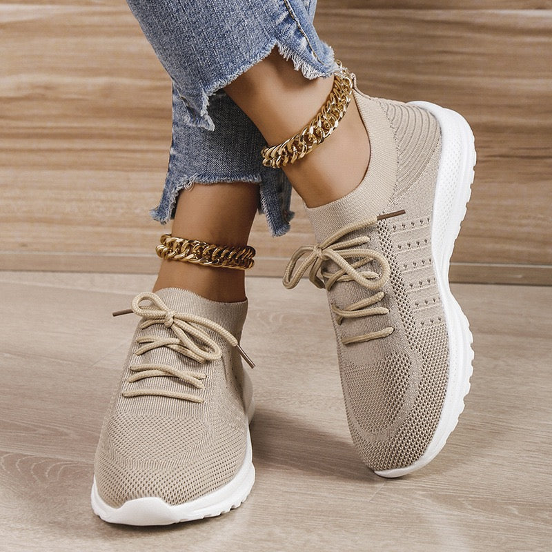 Women's Trainers Athletic Shoes Plus Size Lace-up Flat Heel Round Toe Casual Daily Walking Shoes